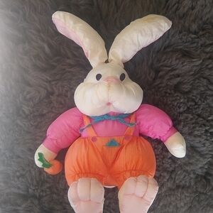 𝅺VINTAGE Puffalumps Plush Bunny Rabbit w/ Carrot Toy Stuffed Animal